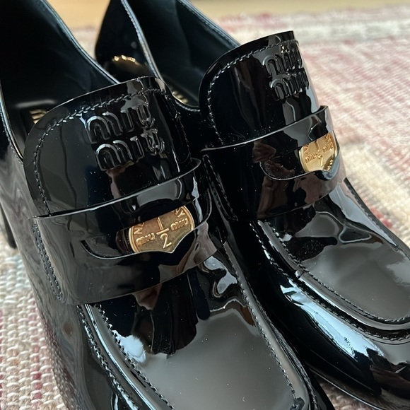 Miu Miu | Black Patent Leather Heeled Penny Loafer - Size IT 41 - Picture 11 of 13